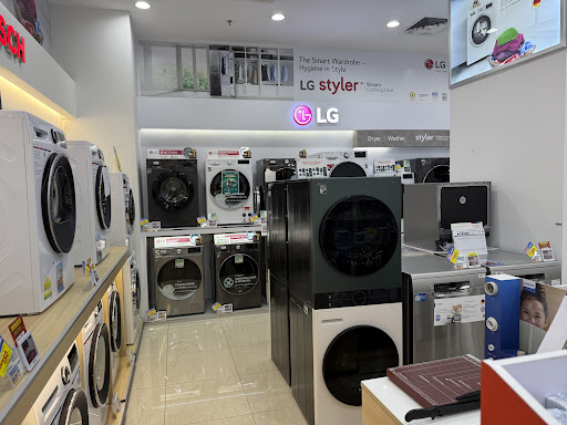 Best Denki Ioi City Mall