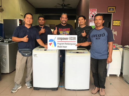 Kedai Baiki Peralatan Elektrik Kuyeen