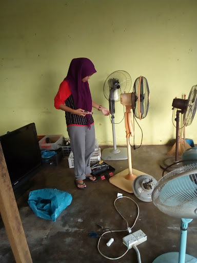 Pusat membaiki barangan elektrik dan elektronik terpilih
